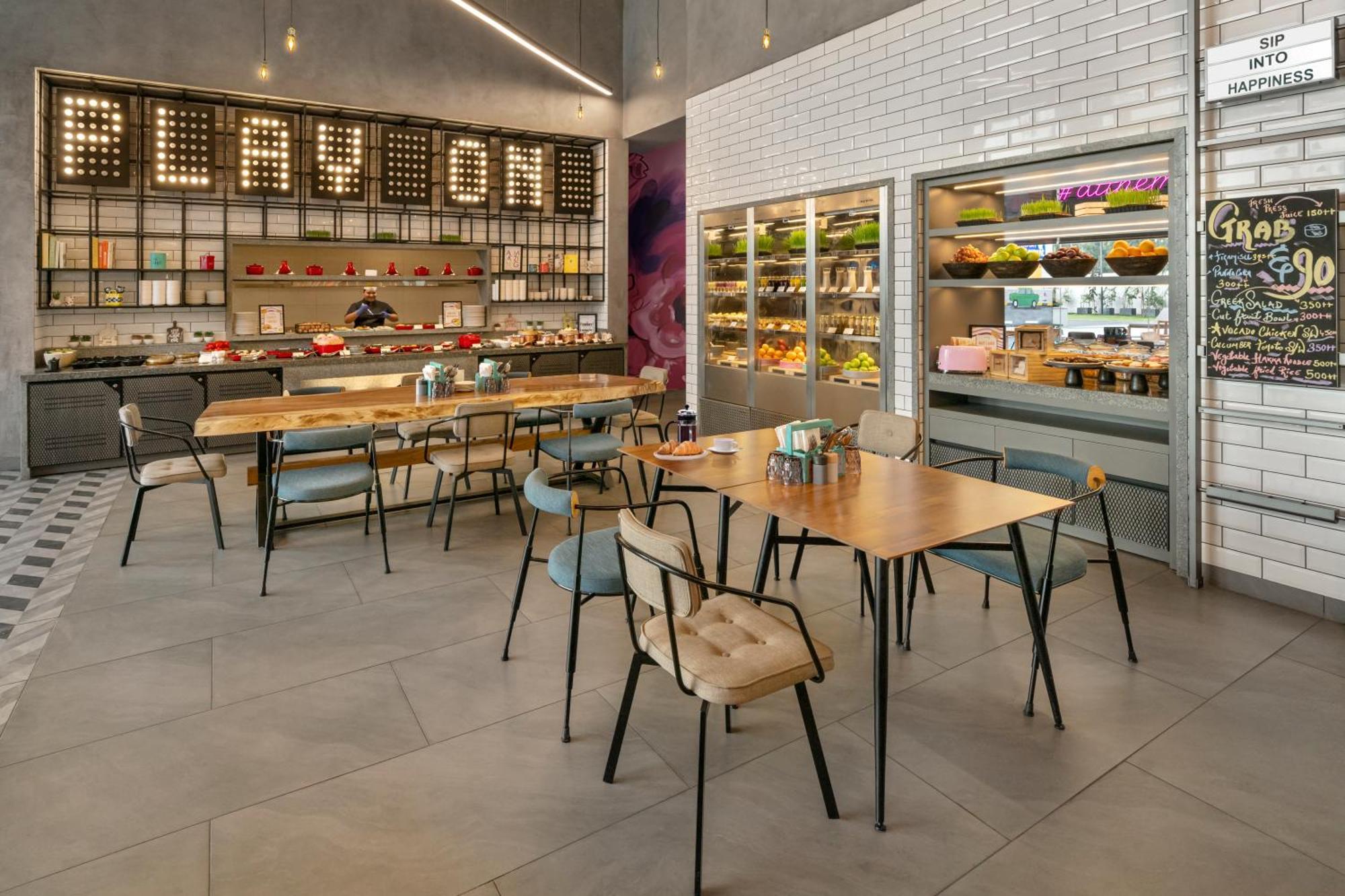 Moxy Bengaluru Airport Prestige Tech Cloud Hotell Devanahalli Eksteriør bilde